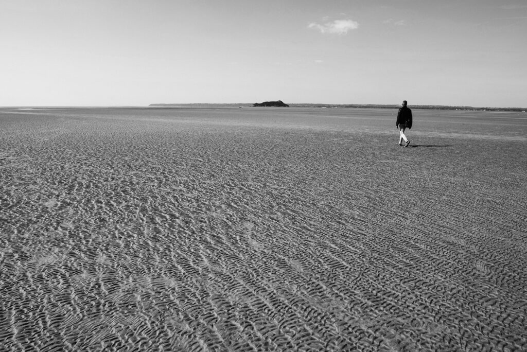 ROAD Story: UK, Dublin, Normandia, Paris